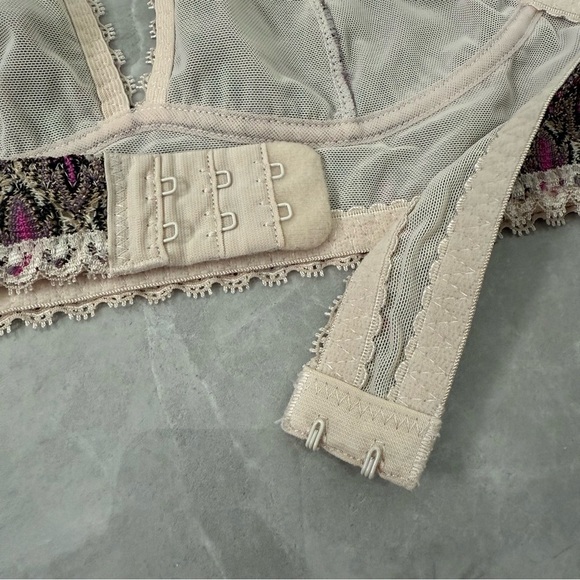 Women’s Free People Boho Patterned Lace Halter Bralette Top XS - Picture 10 of 16